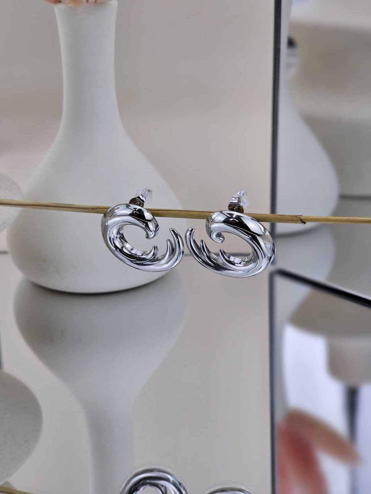 Γυναικεία Σκουλαρίκια Waves in Silver