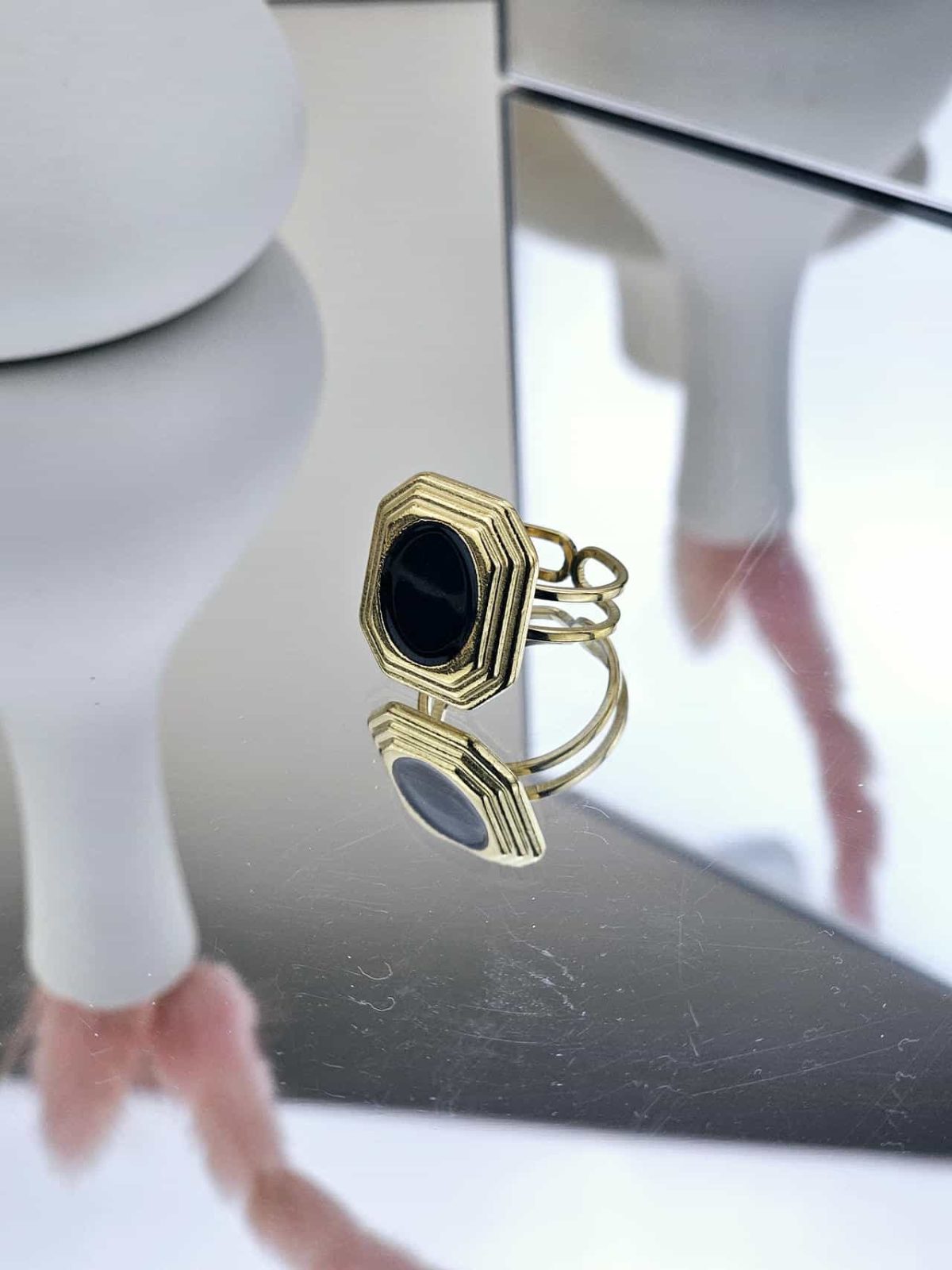 Γυναικείο Δαχτυλίδι Black in Gold