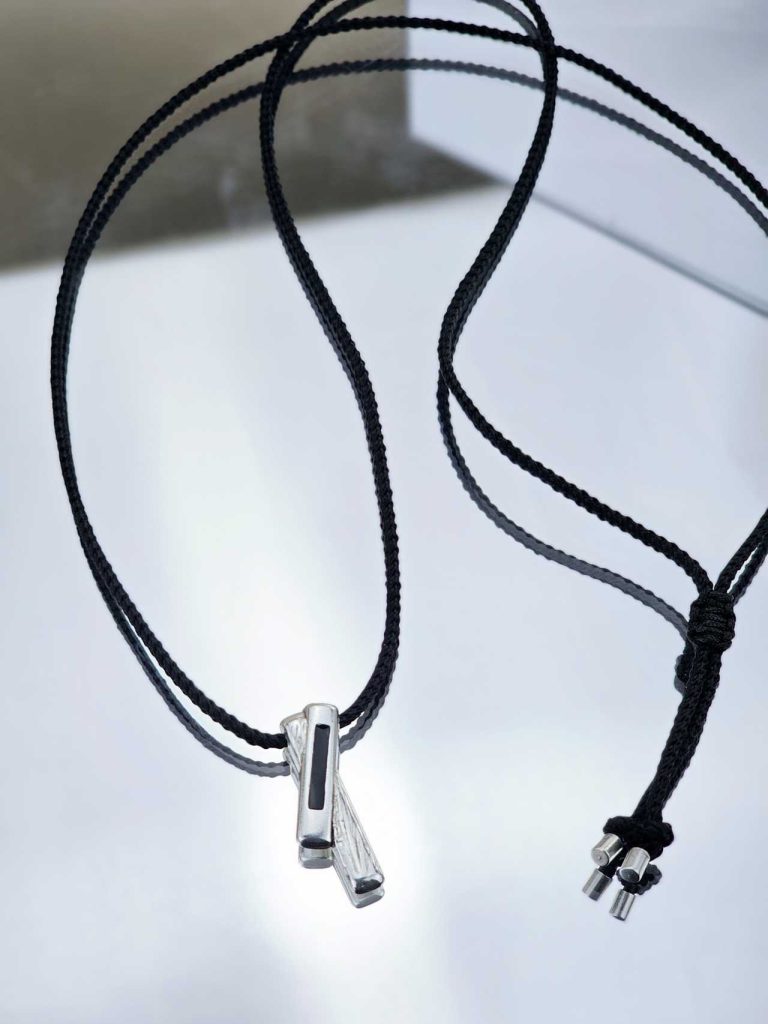 Ανδρικό Κολιέ Black Details