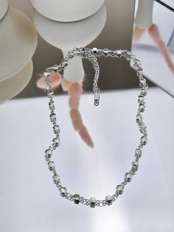 Γυναικείο Κοντό Κολιέ Flowers Chain in Silver