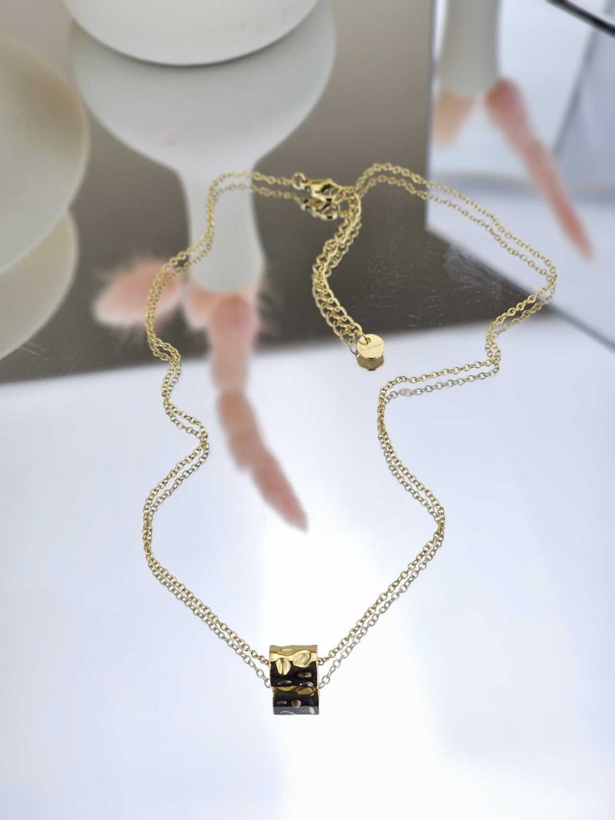 Γυναικείο Κοντό Κολιέ Gold Tube