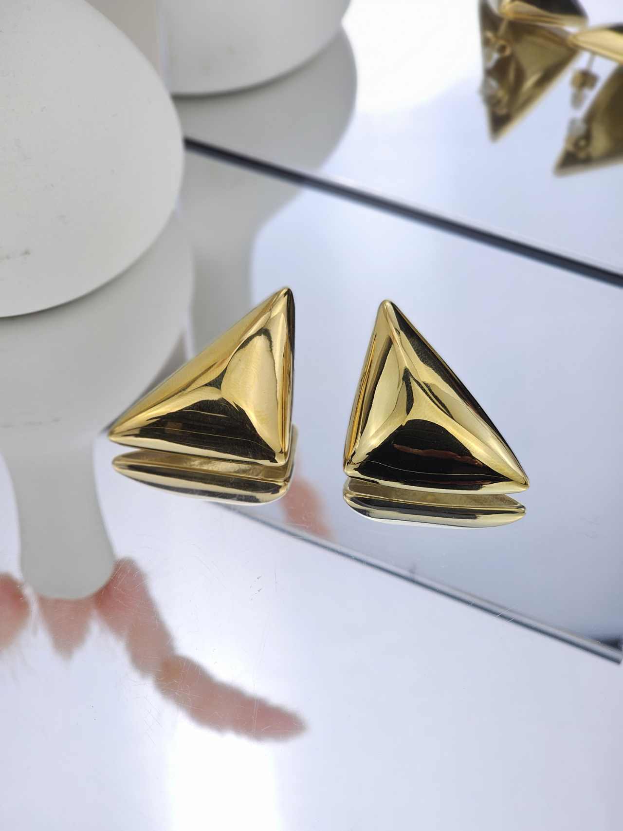 WE59 25 Γυναικεία Σκουλαρίκια Gold Triangles