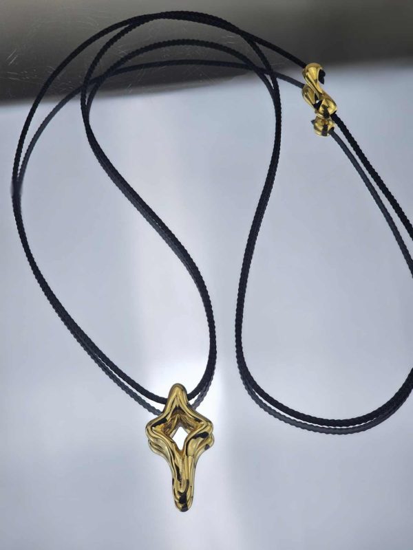 Γυναικείο Μακρύ Κολιέ Gold Cross