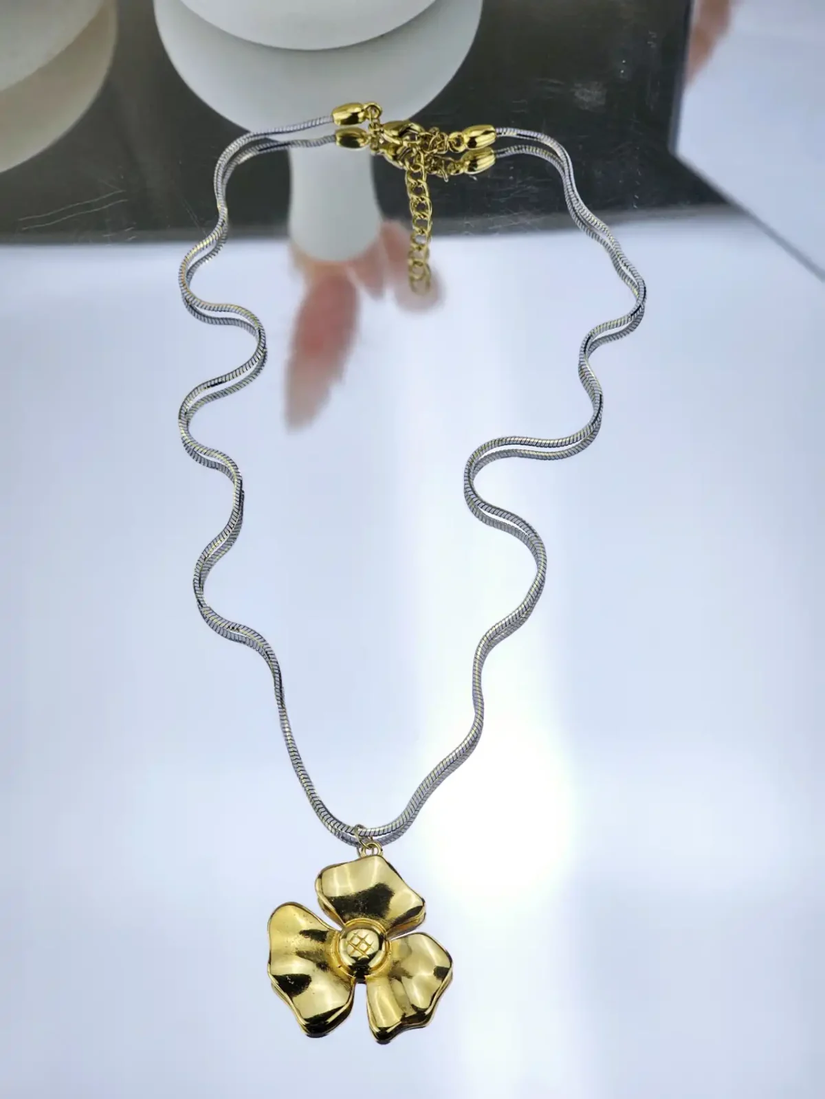 Γυναικείο Κοντό Κολιέ Gold Flower