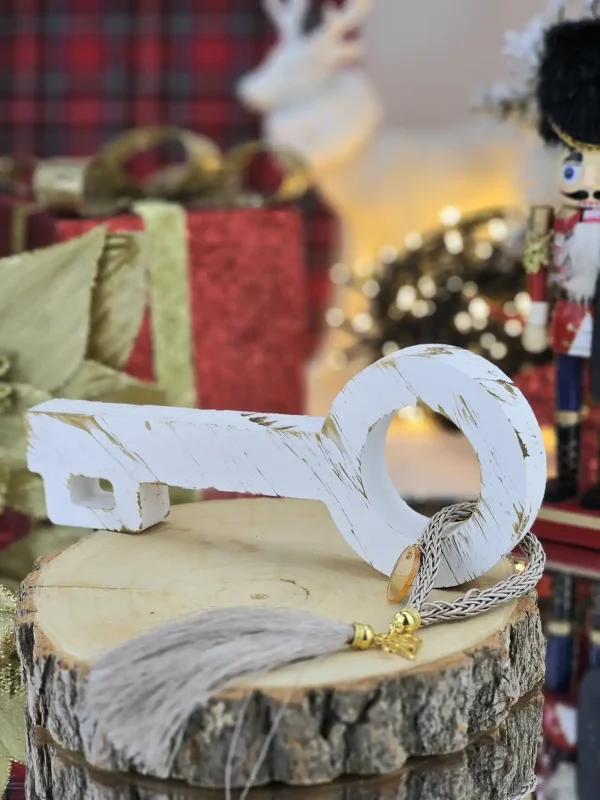 Διακοσμητικό Γούρι Κλειδί Λευκό