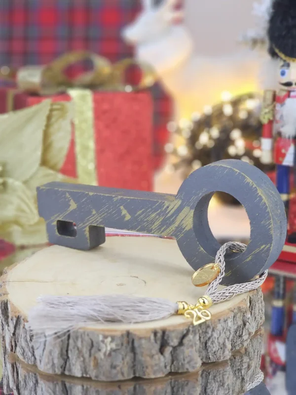 Διακοσμητικό Γούρι Κλειδί Ανθρακί