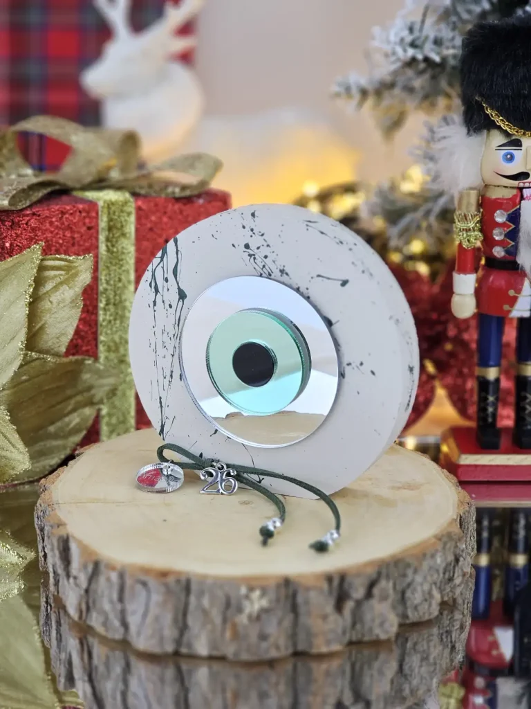 Διακοσμητικό Γούρι Ξύλινο Στρογγυλό Μάτι Γκρεζ