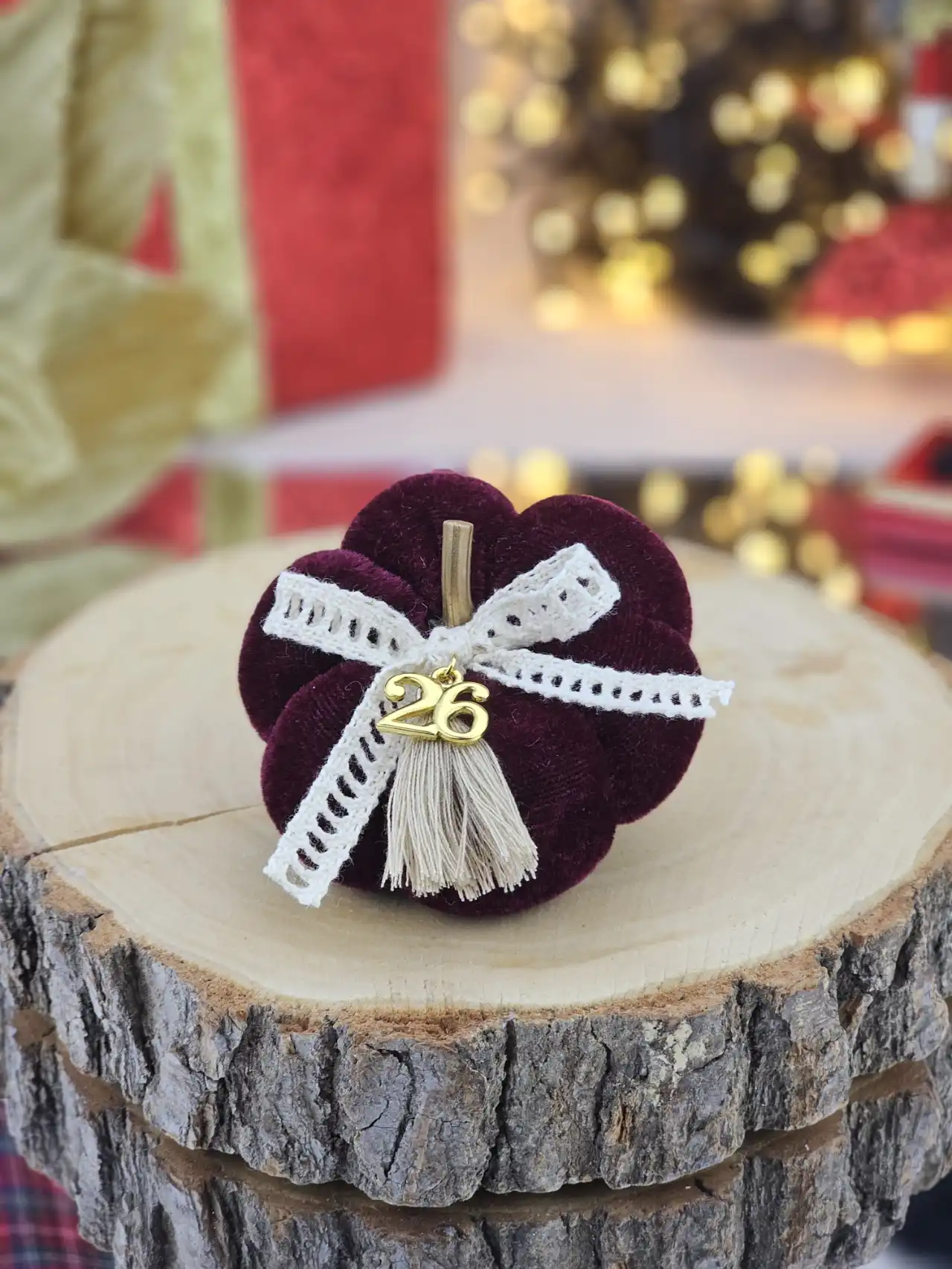 PLC04 Διακοσμητικό Γούρι Mini Βελούδινη Κολοκύθα Μπορντό