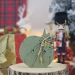 Διακοσμητικό Γούρι Ξύλινο Ρόδι Μ Χακί