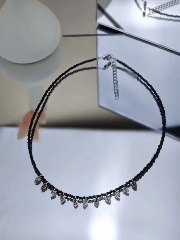 Γυναικείο Κοντό Κολιέ Black Leaves